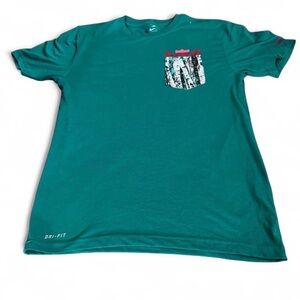 Nike LeBron Dri-FIT Pocket Tee | Men’s Small